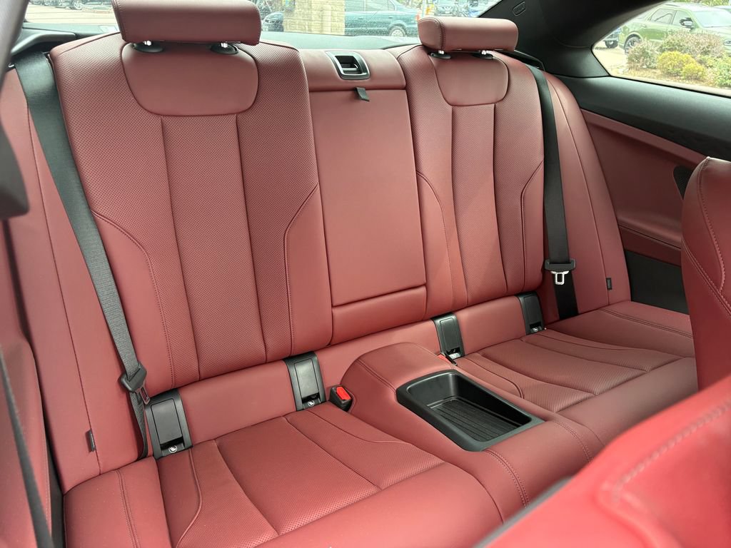 Used 2025 BMW M240i xDrive Coupe AWD/4WD image 27