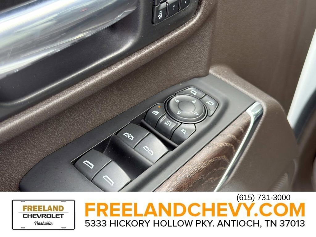 Used 2022 GMC Sierra 2500 Denali w/ Denali Ultimate Package AWD/4WD image 22