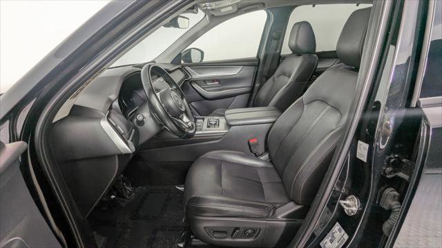 Used 2024 MAZDA CX-90 3.3 Turbo w/ Preferred Plus image 14