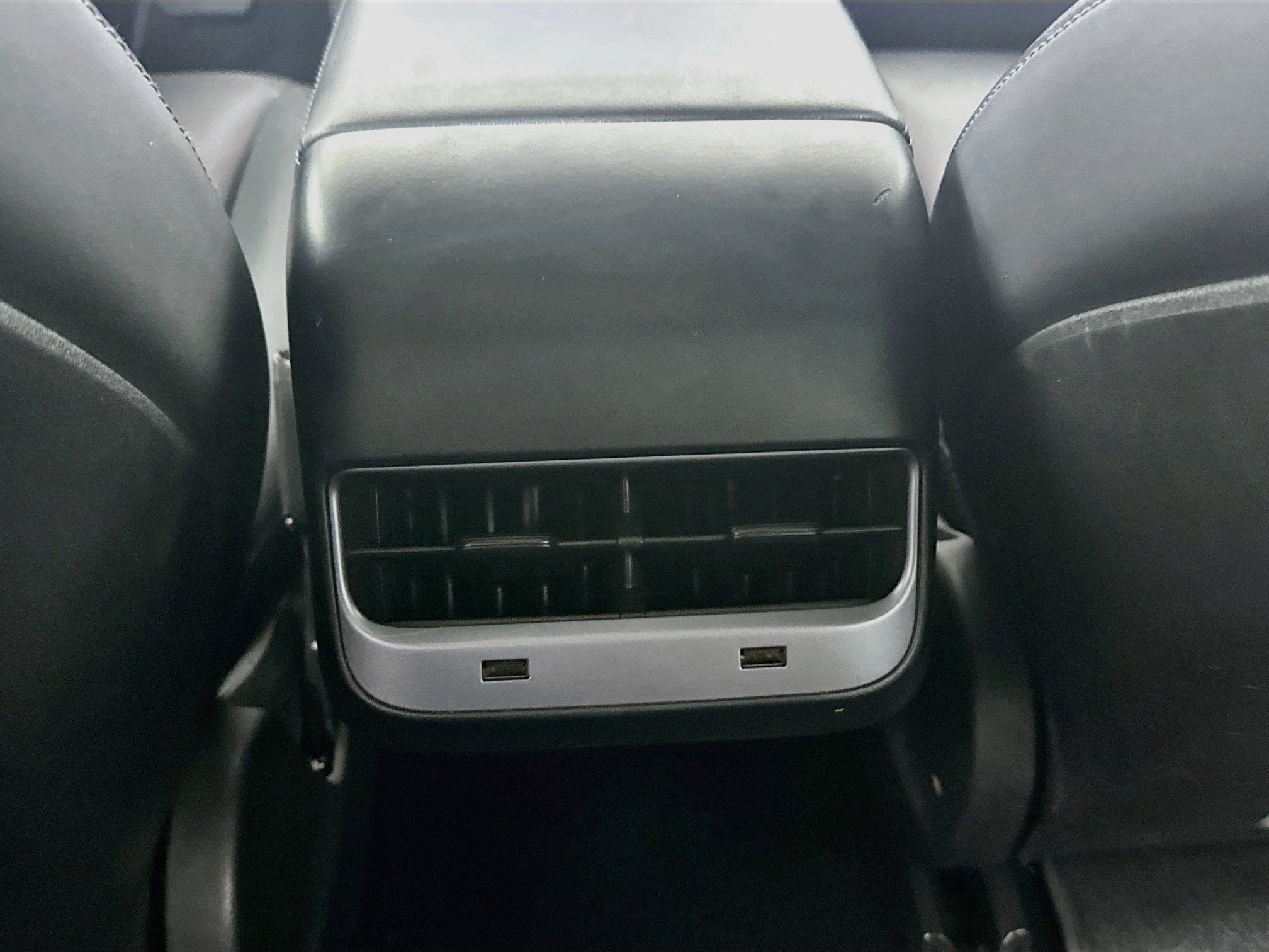 Used 2018 Tesla Model 3 Long Range AWD/4WD image 27