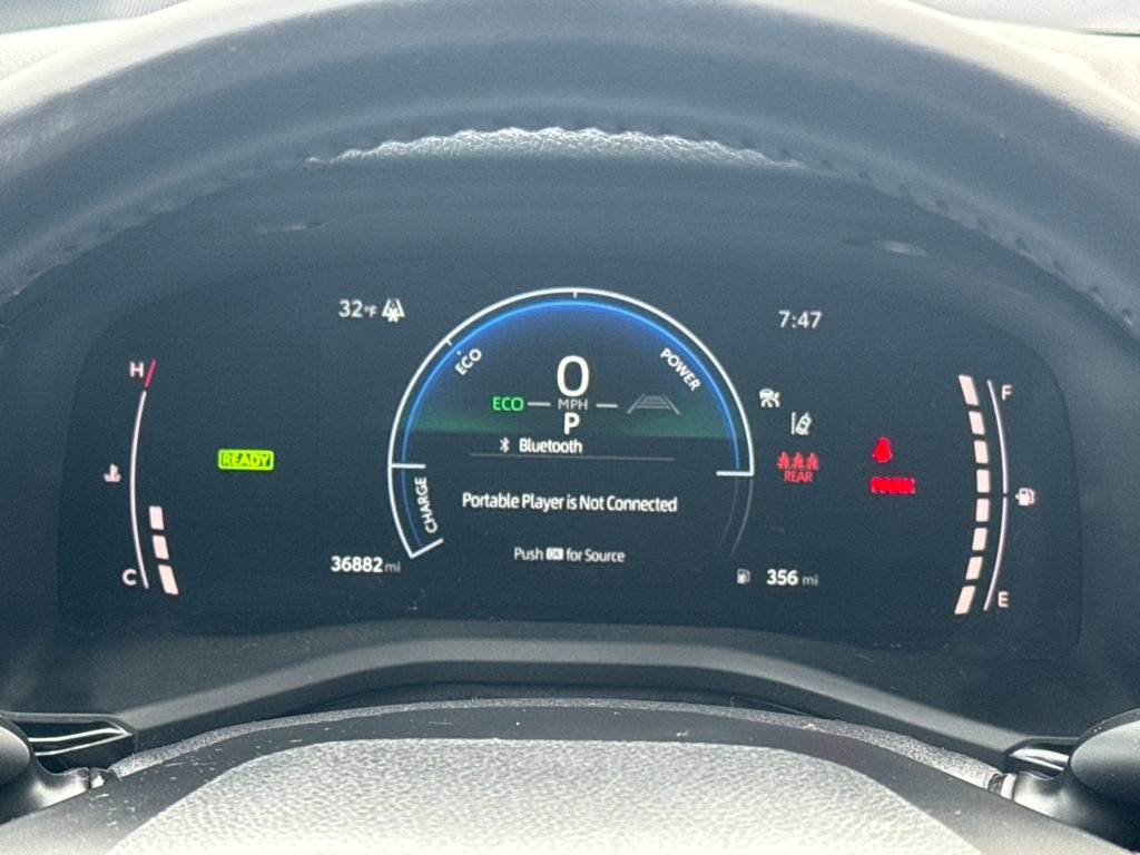 Used 2025 Toyota Camry XSE image 14