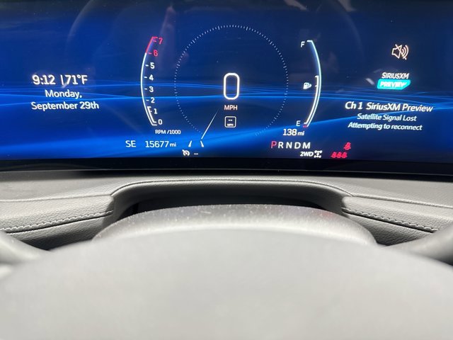 Used 2024 Cadillac XT4 Premium Luxury image 13