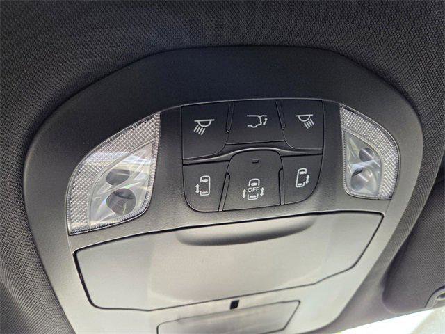 Certified 2022 Chrysler Pacifica Touring-L w/ S Appearance Package image 27