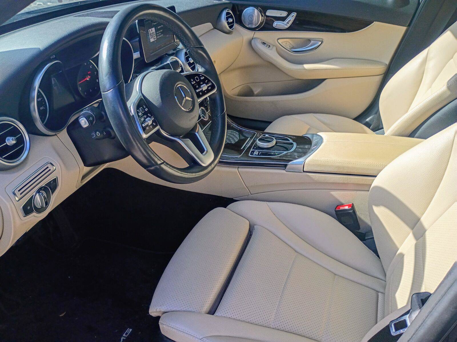Used 2019 Mercedes-Benz C 300 Sedan image 11