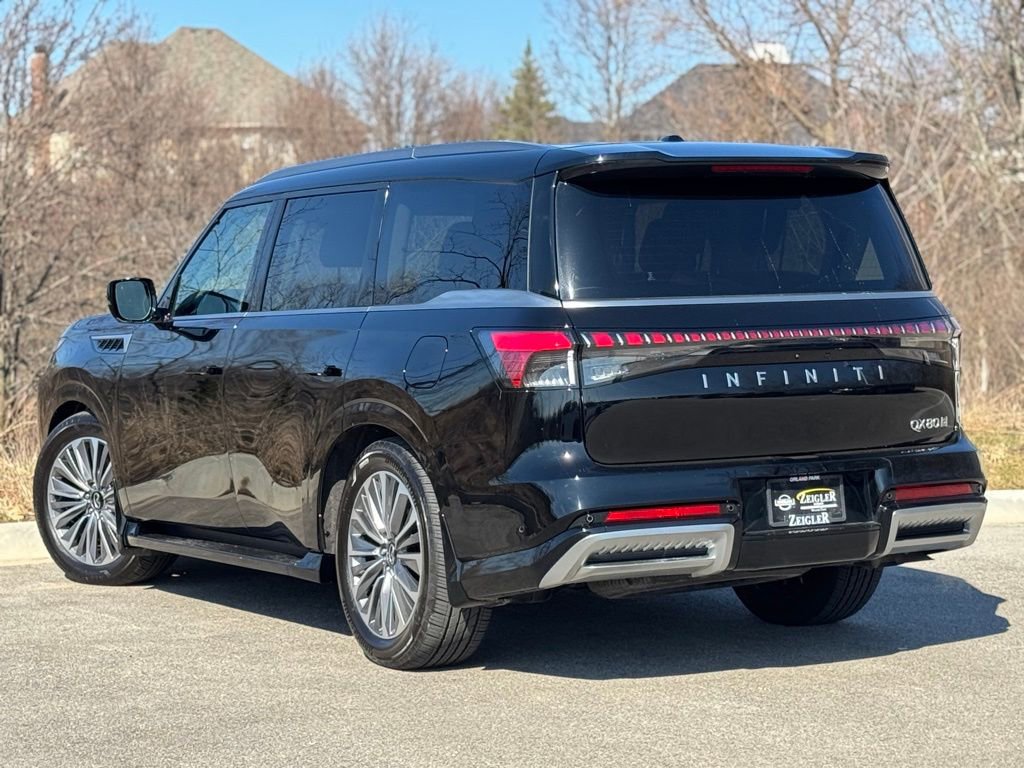 Certified 2026 INFINITI QX80 Luxe w/ Cargo Package image 4
