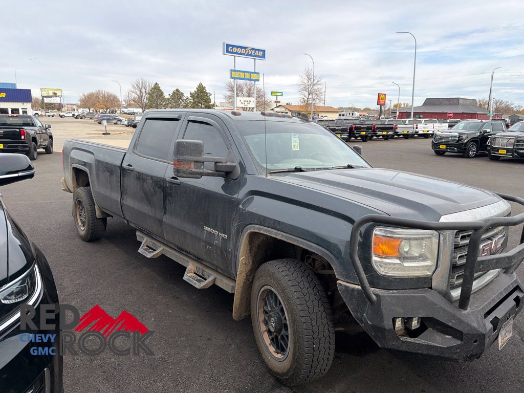 Used 2018 GMC Sierra 3500 4x4 Crew Cab image 3
