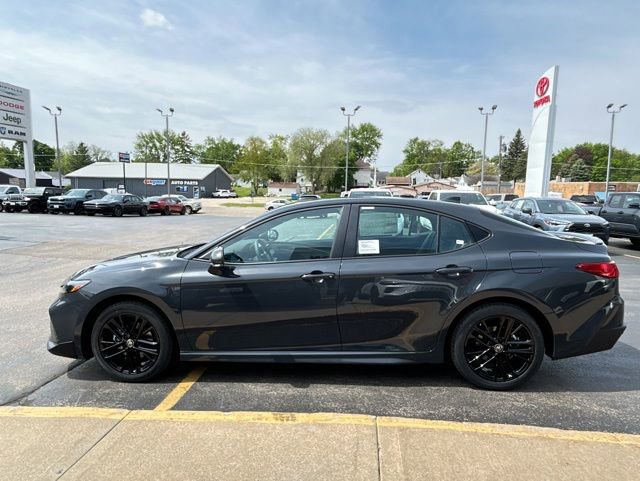 New 2026 Toyota Camry SE AWD/4WD image 6