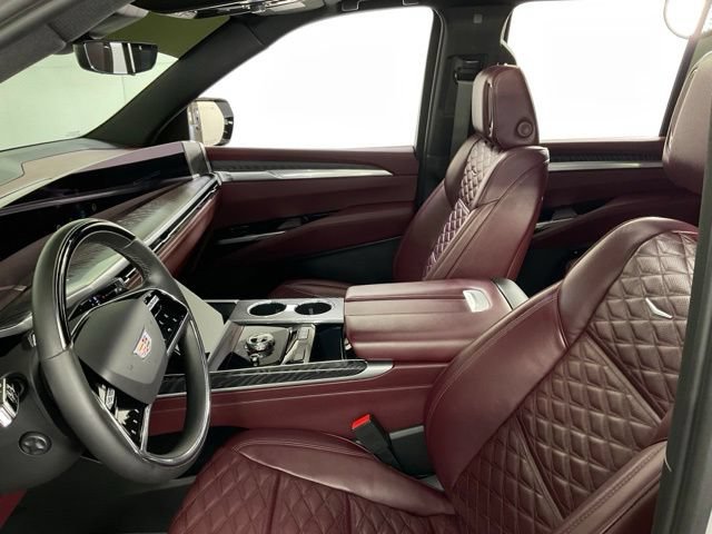 Certified 2025 Cadillac Escalade Sport w/ Touring Package AWD/4WD image 25