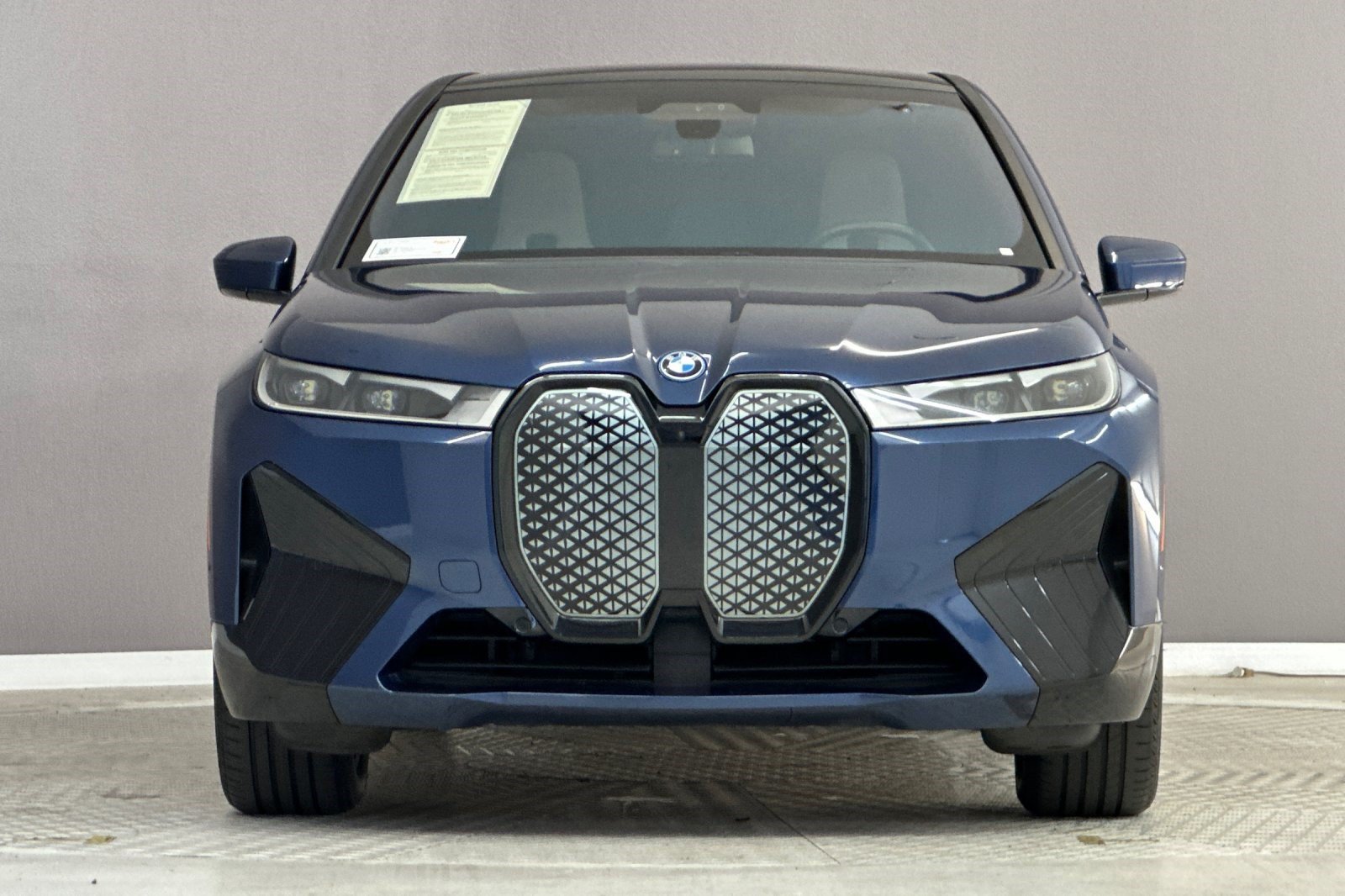 Certified 2024 BMW iX xDrive50 w/ Sport Package AWD/4WD image 6