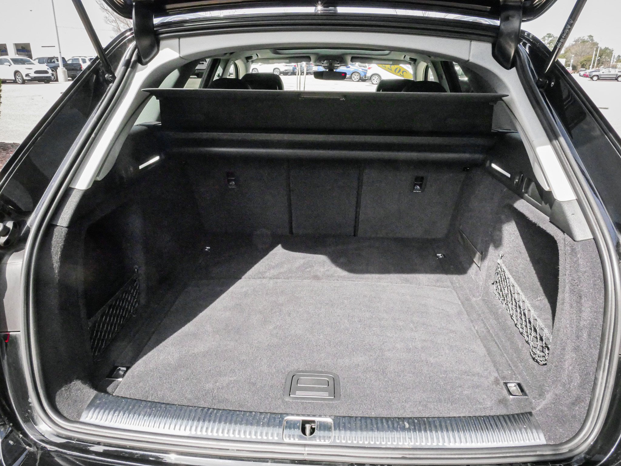 Used 2022 Audi A4 2.0T allroad Premium AWD/4WD image 31