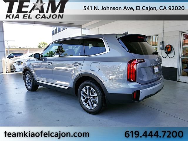 Certified 2024 Kia Telluride LX FWD image 7