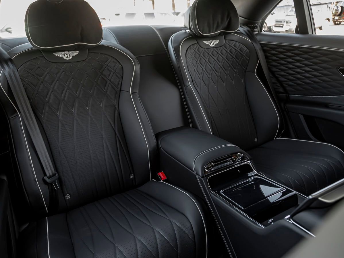 Certified 2022 Bentley Flying Spur W12 image 29