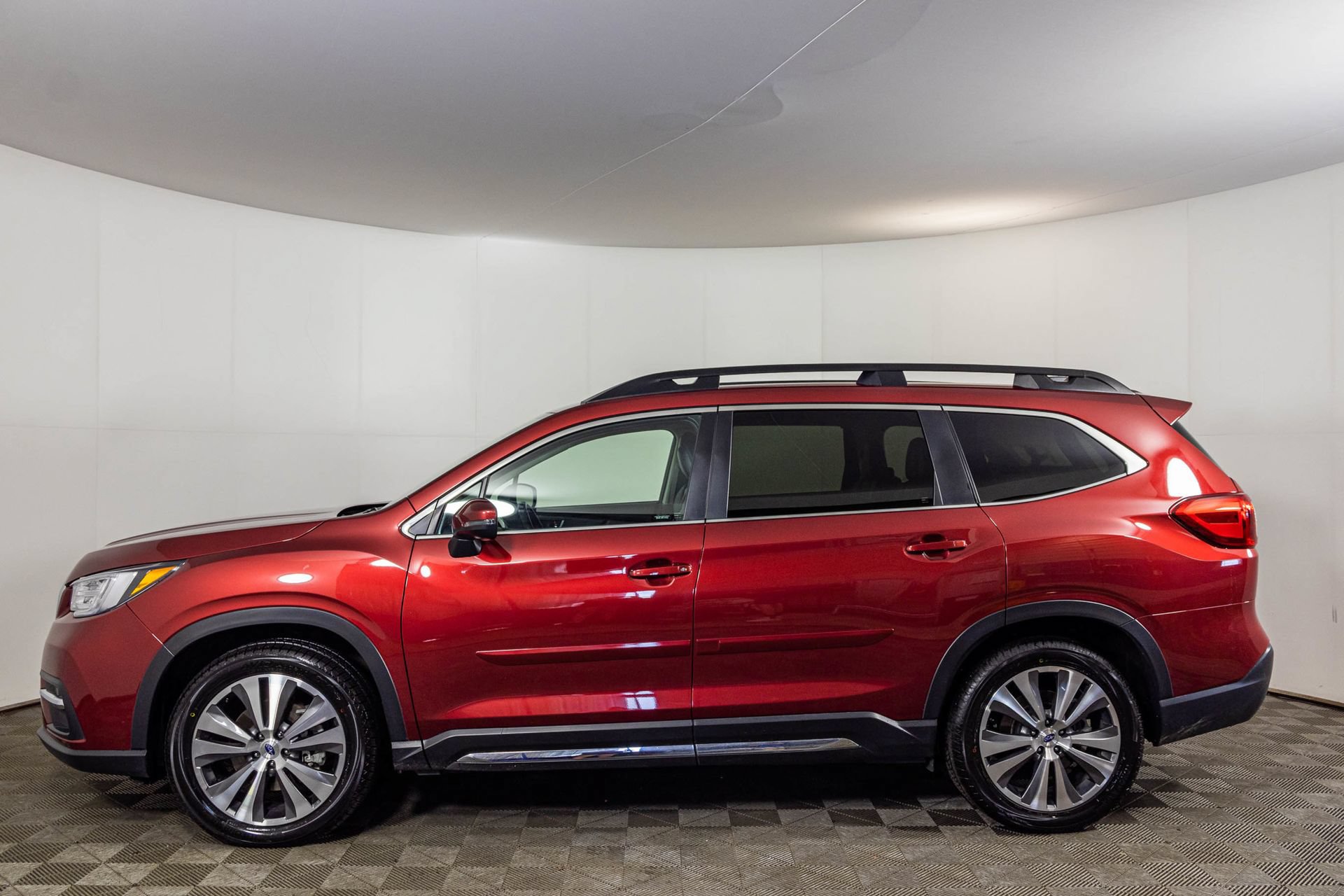 Used 2022 Subaru Ascent Limited w/ Technology Package AWD/4WD image 26