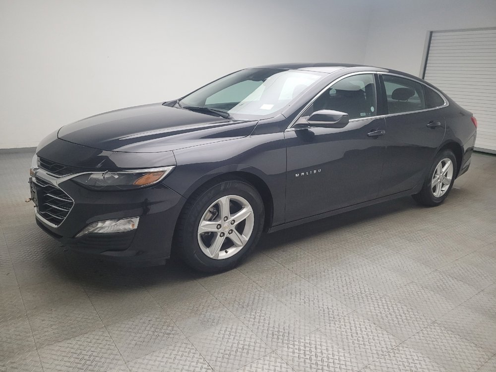 Used 2023 Chevrolet Malibu LT image 2