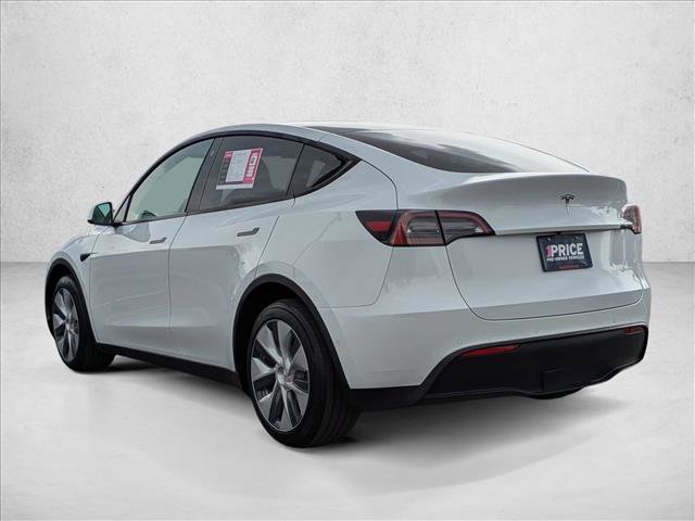 Used 2021 Tesla Model Y Long Range image 8