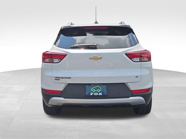 Certified 2024 Chevrolet TrailBlazer LT w/ LT Cold Weather Package AWD/4WD image 4