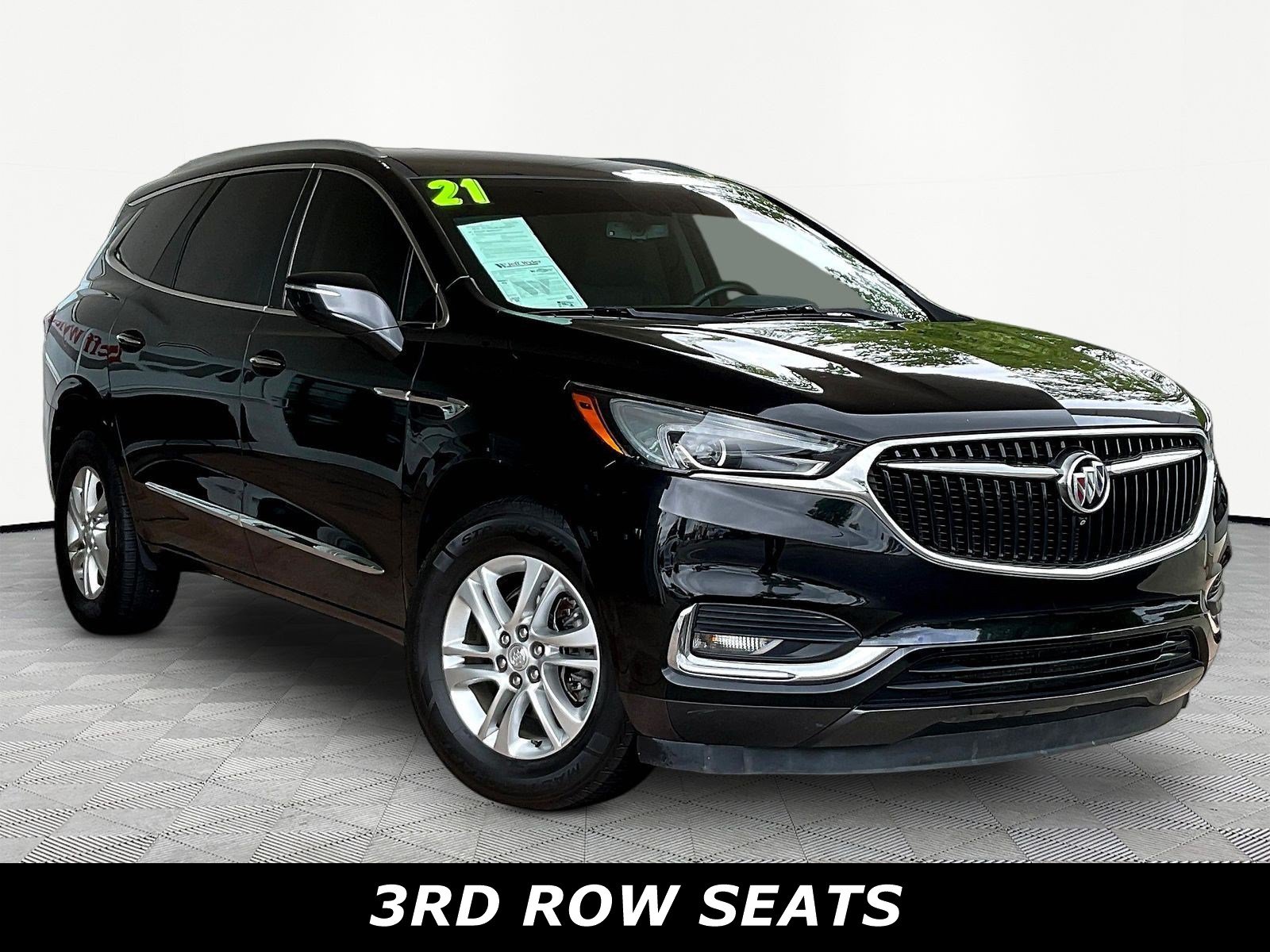 Used 2021 Buick Enclave Essence FWD image 3