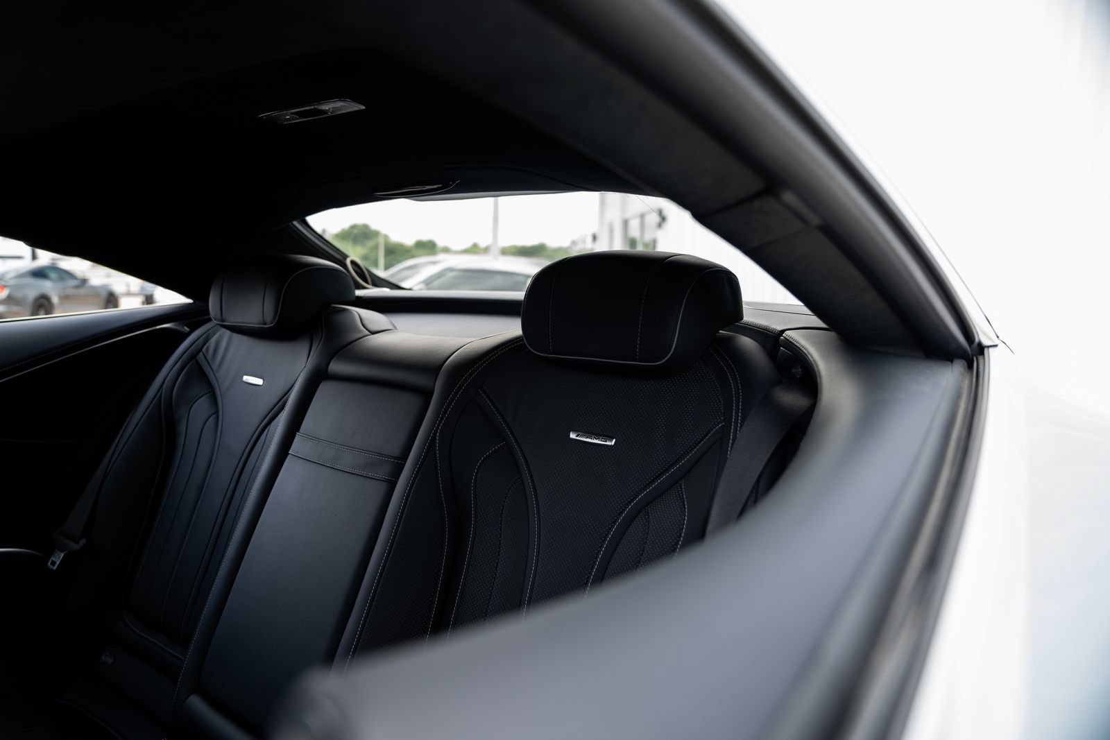 Used 2017 Mercedes-Benz S 63 AMG 4MATIC Coupe w/ Driver Assistance Package image 32