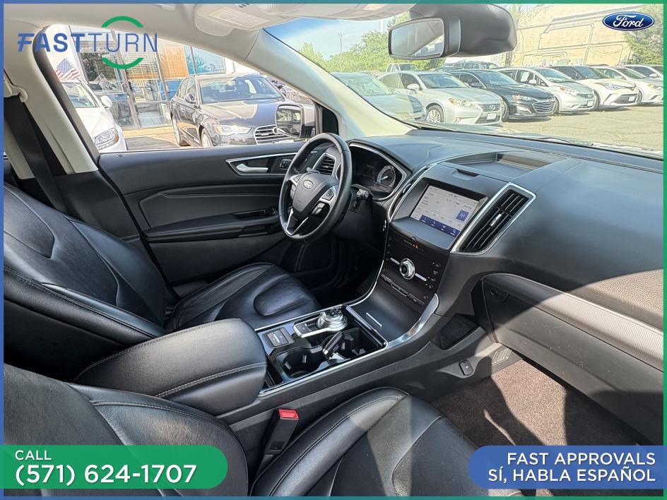 Used 2020 Ford Edge Titanium image 15