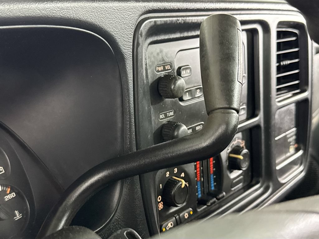 Used 2004 Chevrolet Silverado 2500 W/T RWD image 14