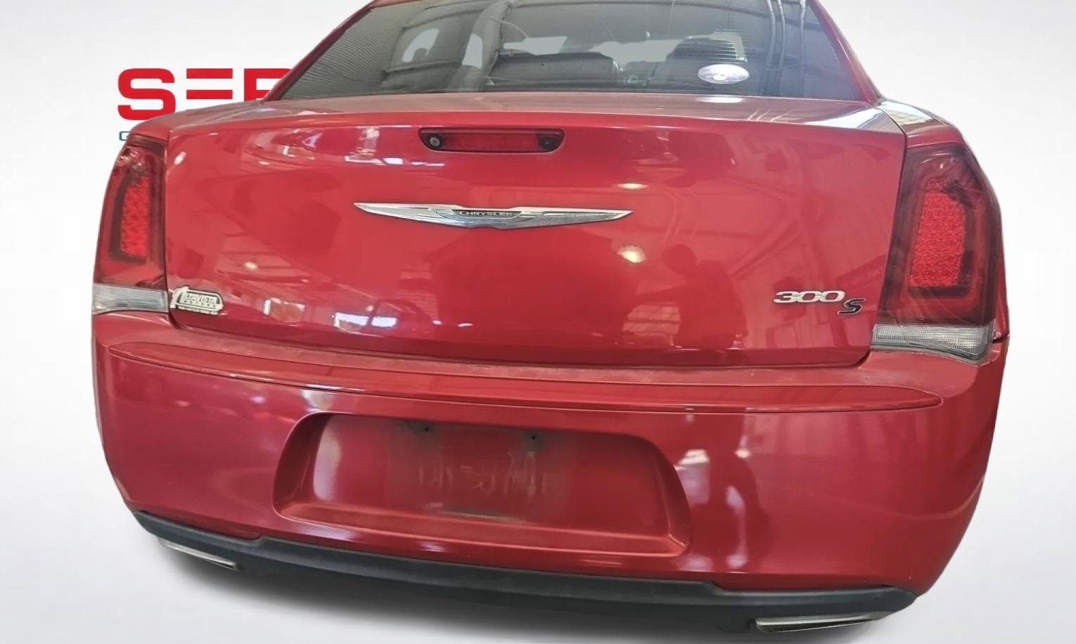 Used 2015 Chrysler 300 S RWD image 3