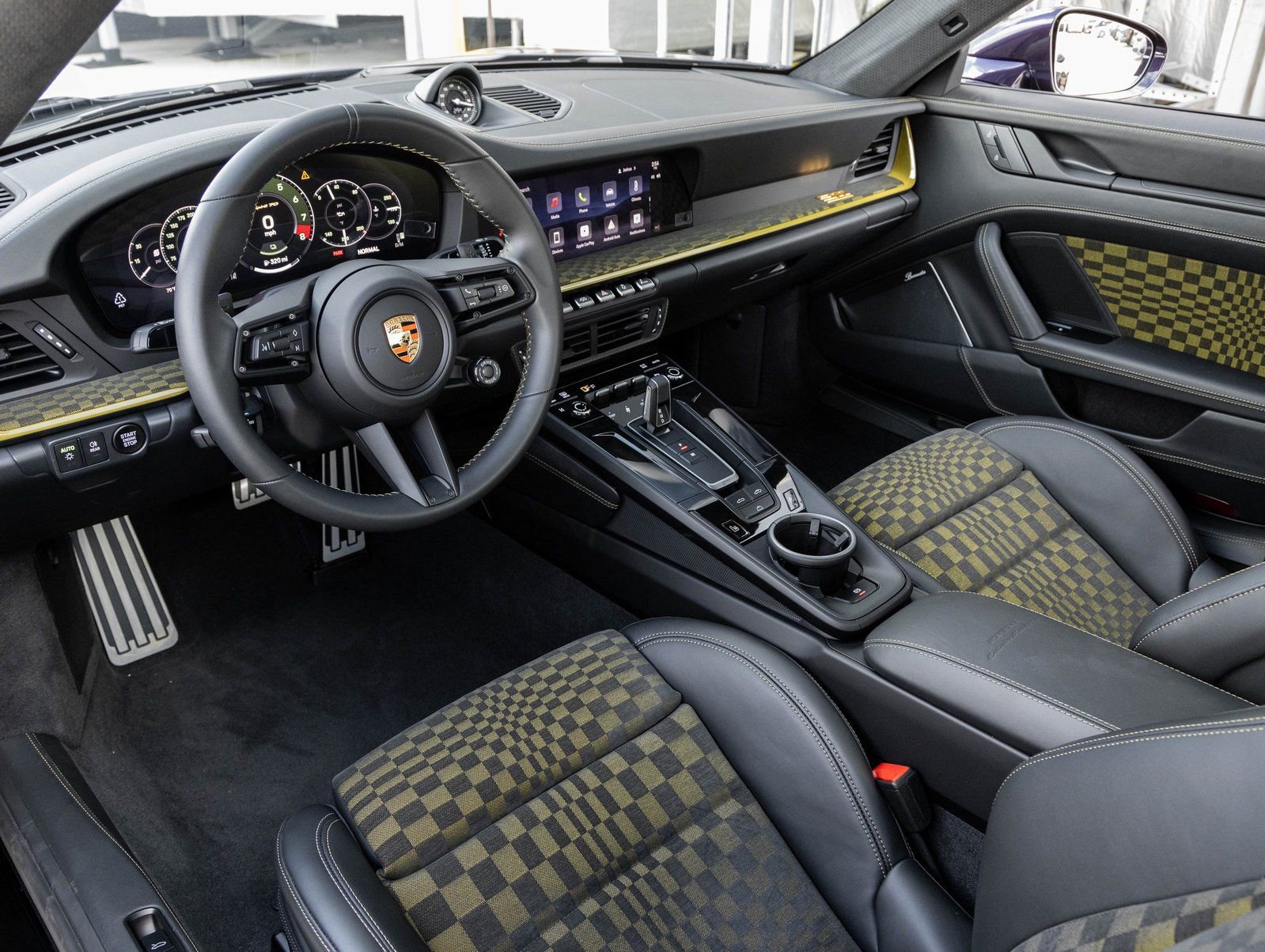 Certified 2026 Porsche 911 GTS image 4