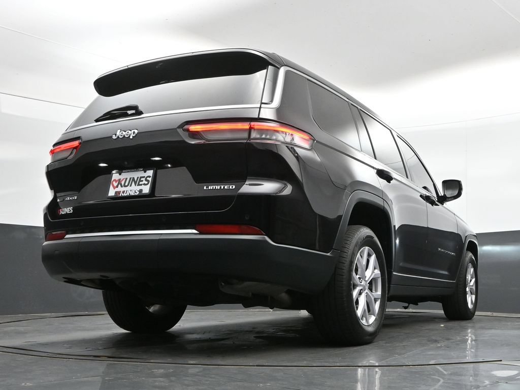 Used 2022 Jeep Grand Cherokee L Limited w/ Luxury Tech Group II AWD/4WD image 41