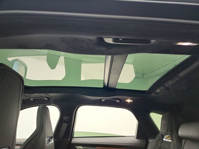 New 2026 Jaguar F-PACE SVR image 22