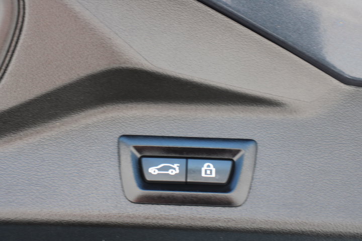 Used 2022 BMW X5 sDrive40i RWD image 17