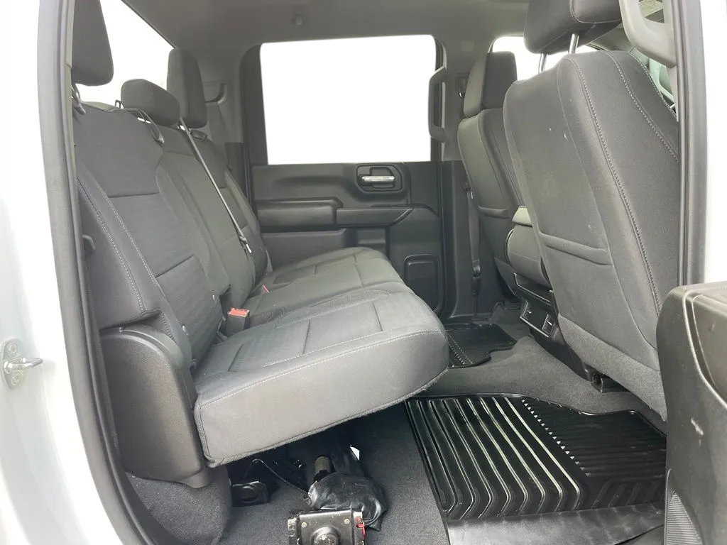 Used 2023 Chevrolet Silverado 2500 LT AWD/4WD image 20
