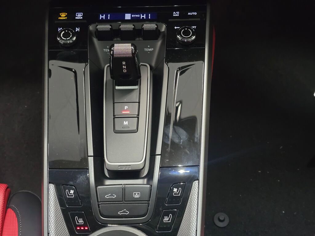 New 2026 Porsche 911 Carrera image 17