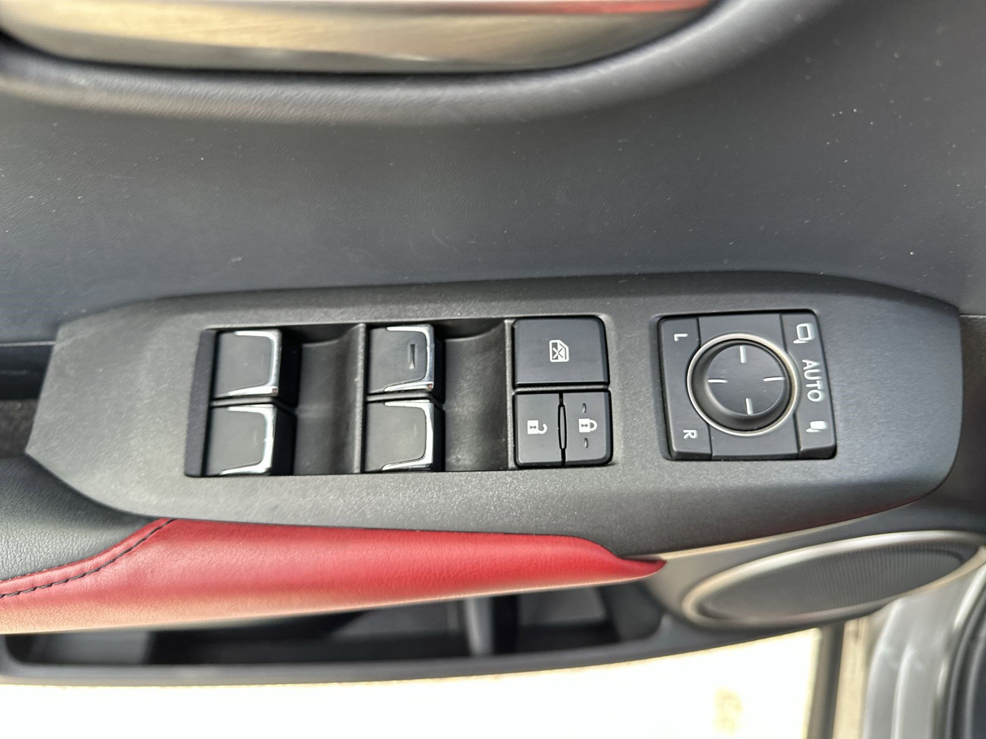 Used 2020 Lexus NX 300 F Sport w/ F Sport Premium Package FWD image 15