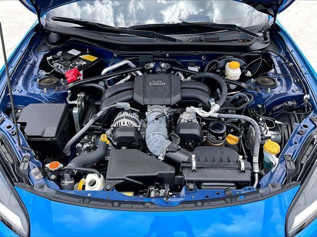 Used 2024 Toyota GR86 Premium RWD image 11