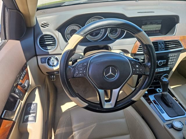 Used 2013 Mercedes-Benz C 350 Coupe image 27