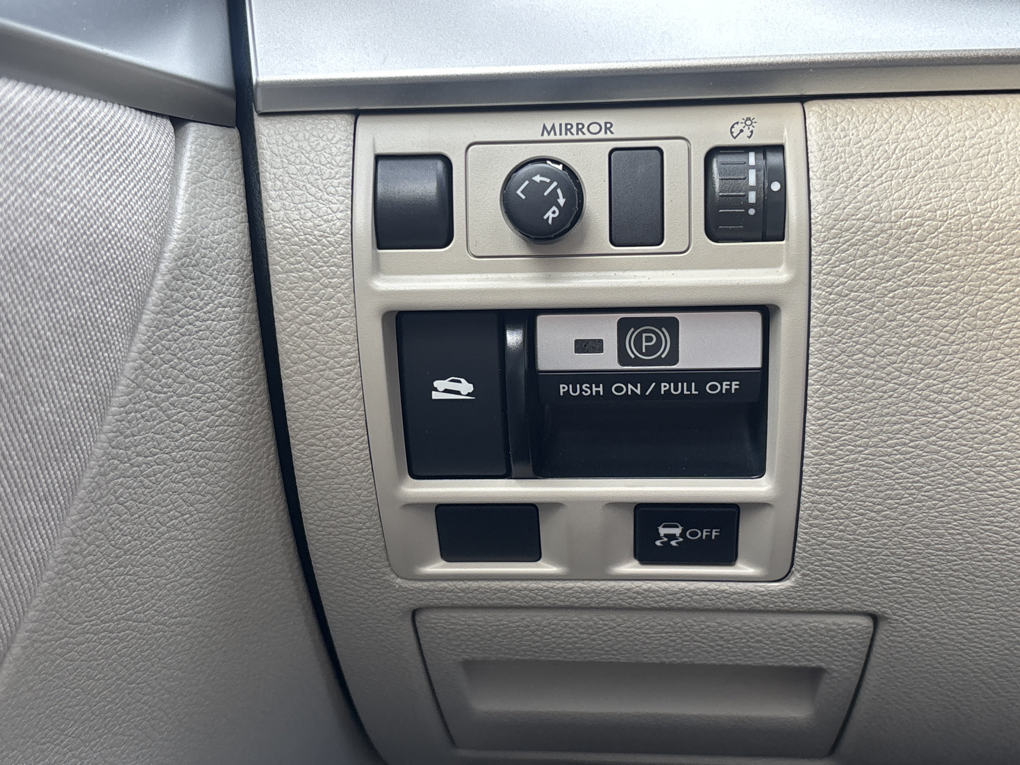 Used 2013 Subaru Outback 2.5i AWD/4WD image 11