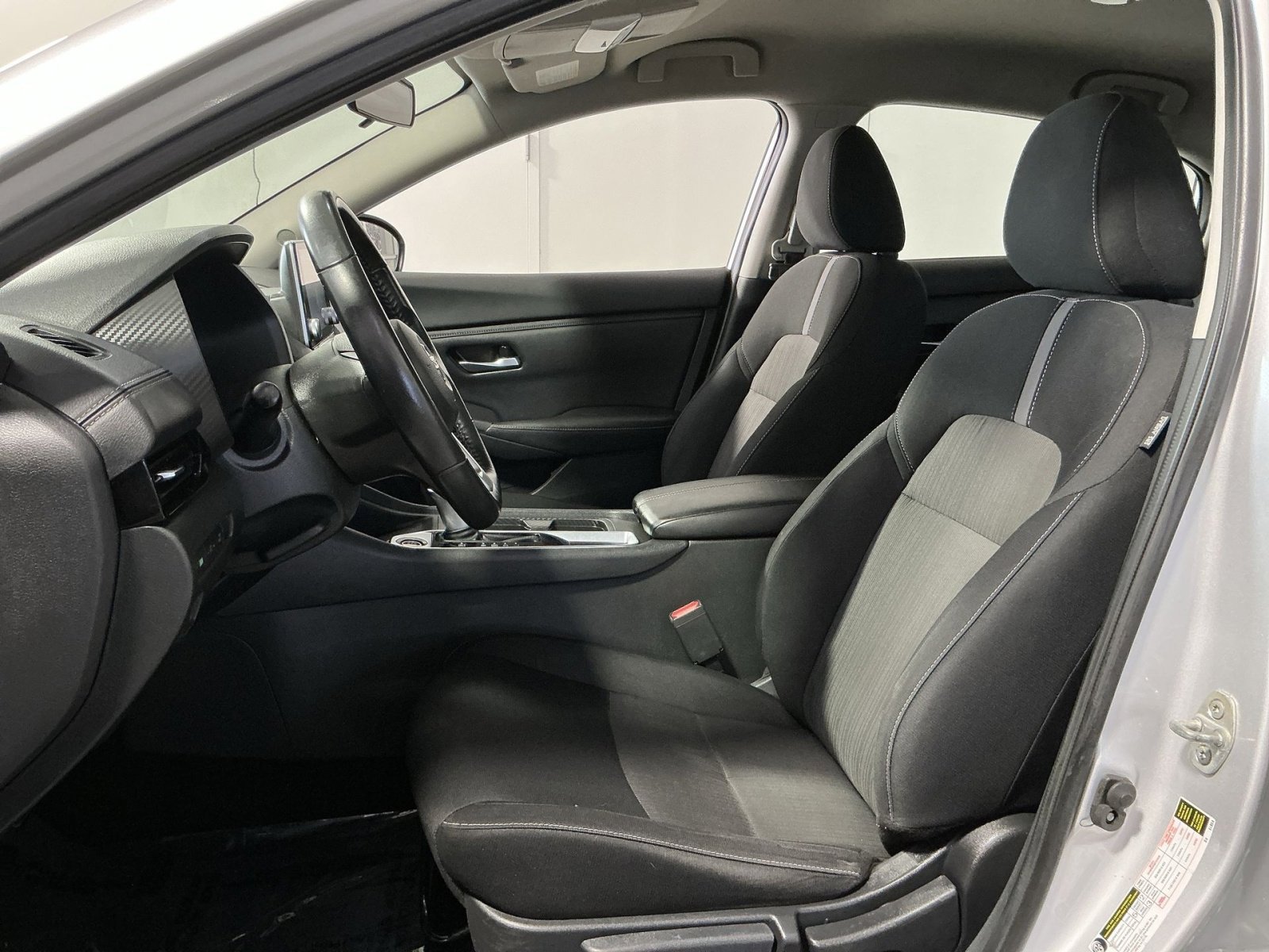 Used 2022 Nissan Sentra SV image 14