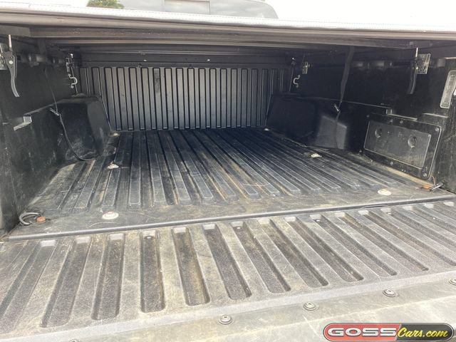 Used 2022 Toyota Tacoma SR5 AWD/4WD image 9