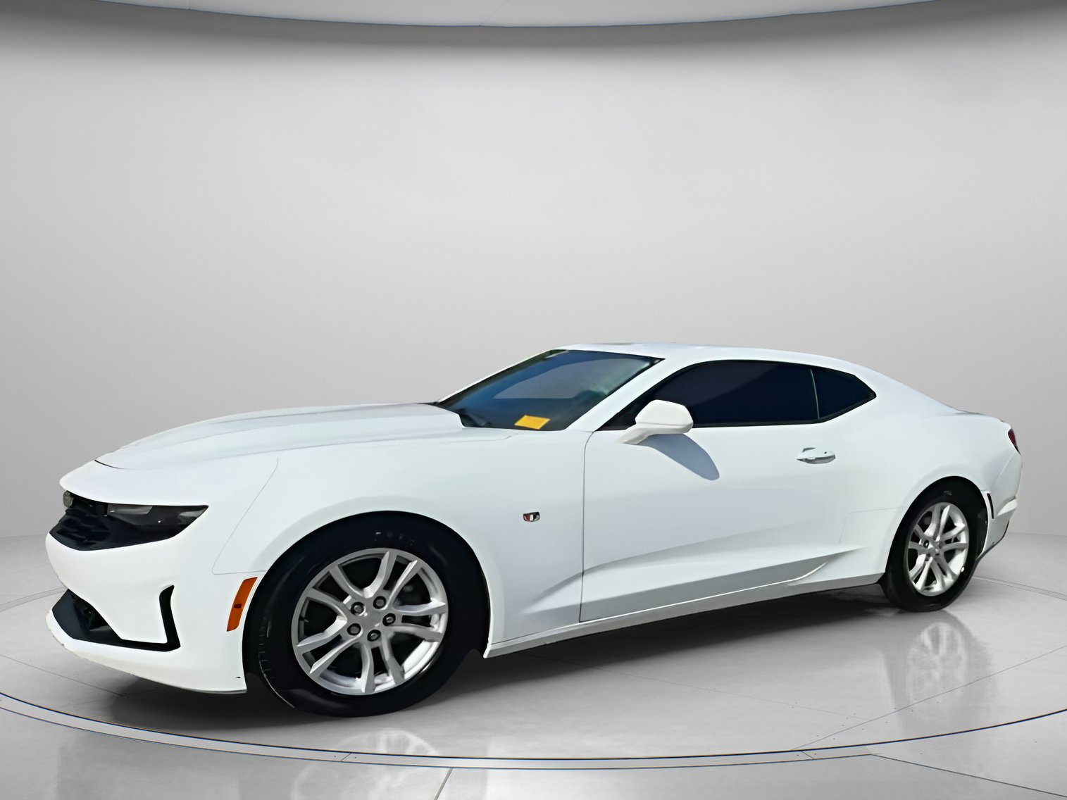 Used 2020 Chevrolet Camaro LS image 13