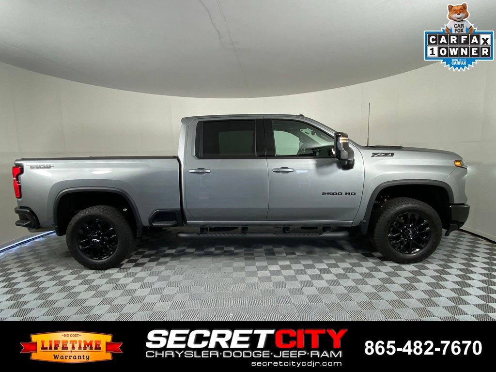 Used 2025 Chevrolet Silverado 2500 LTZ w/ Trail Boss Package AWD/4WD image 8