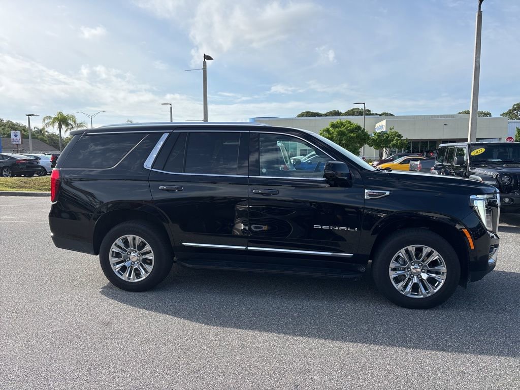 Used 2025 GMC Yukon Denali RWD image 6