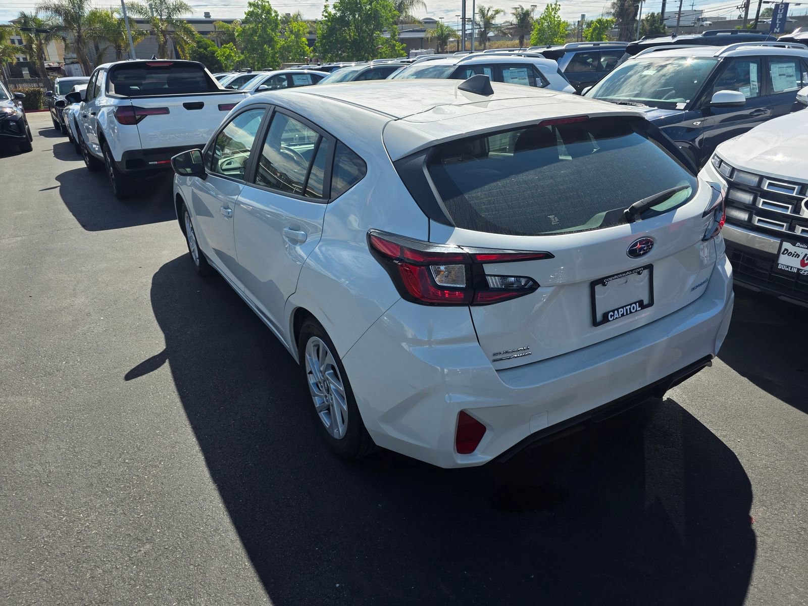 Used 2025 Subaru Impreza 2.0i image 4