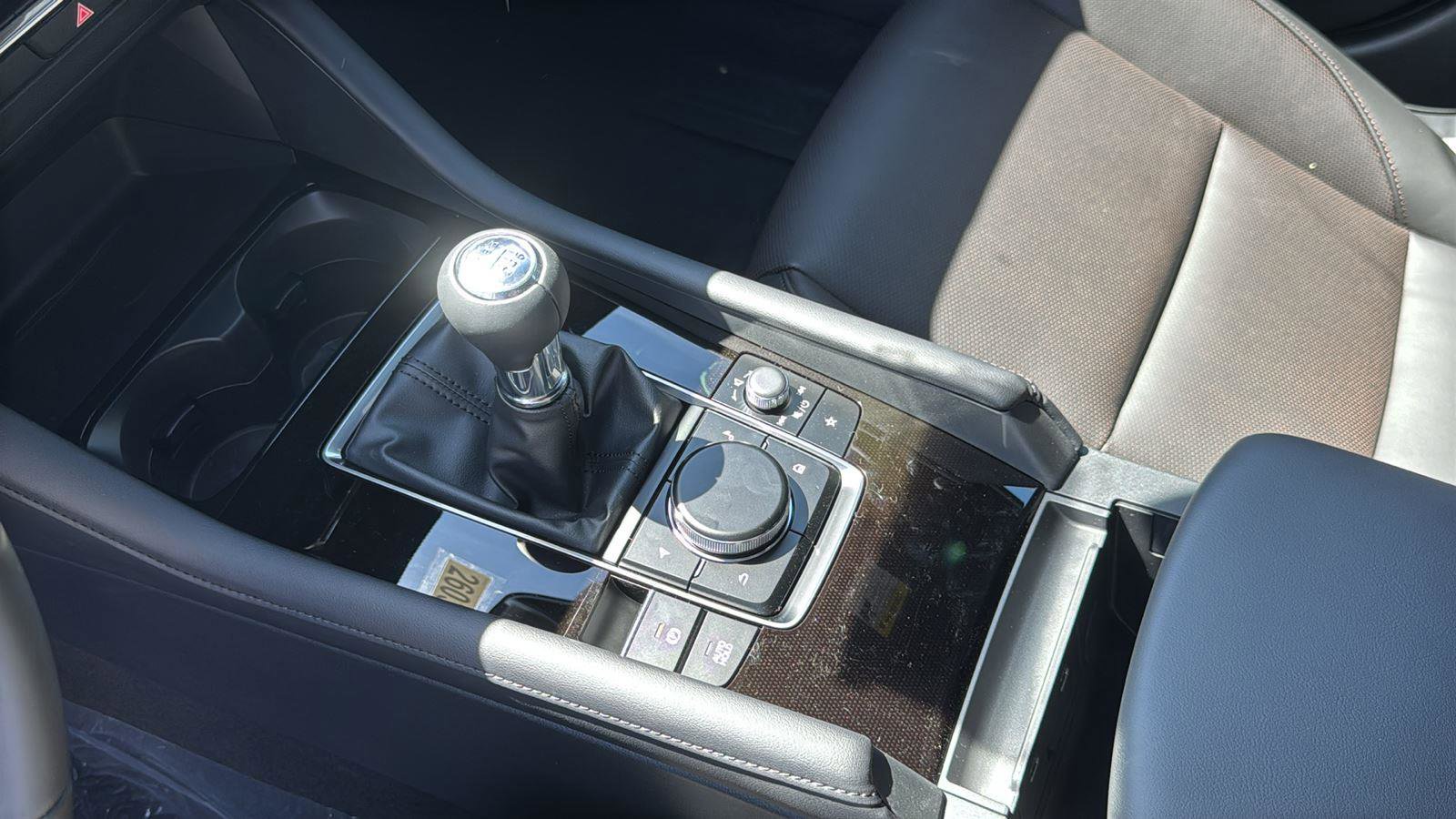 New 2026 MAZDA MAZDA3 2.5 S Hatchback w/ Premium Pkg image 18