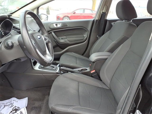 Used 2015 Ford Fiesta SE image 13