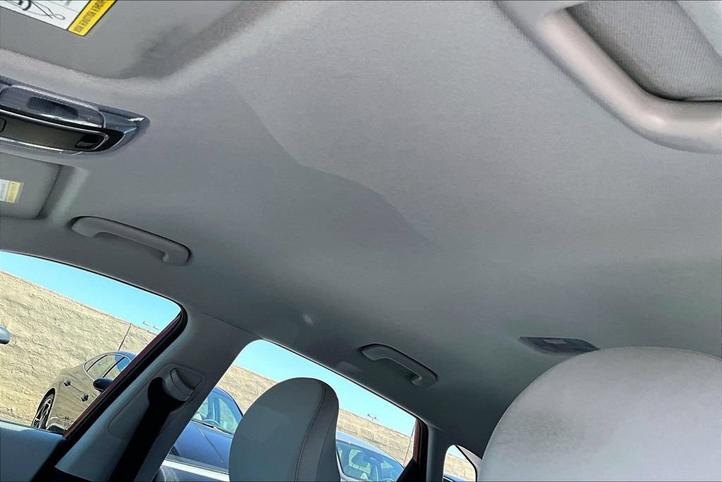 Certified 2024 Hyundai Kona SE FWD image 12