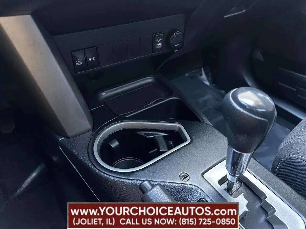 Used 2016 Toyota RAV4 XLE image 11