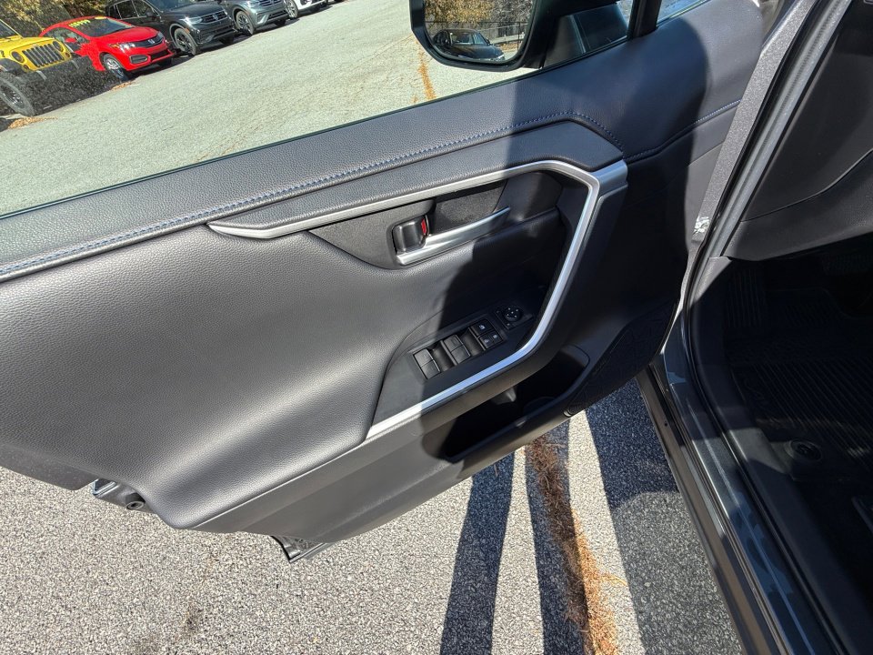 Used 2023 Toyota RAV4 XSE image 36