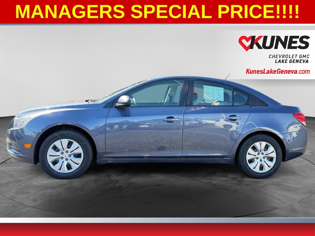 Used 2013 Chevrolet Cruze LS FWD image 4