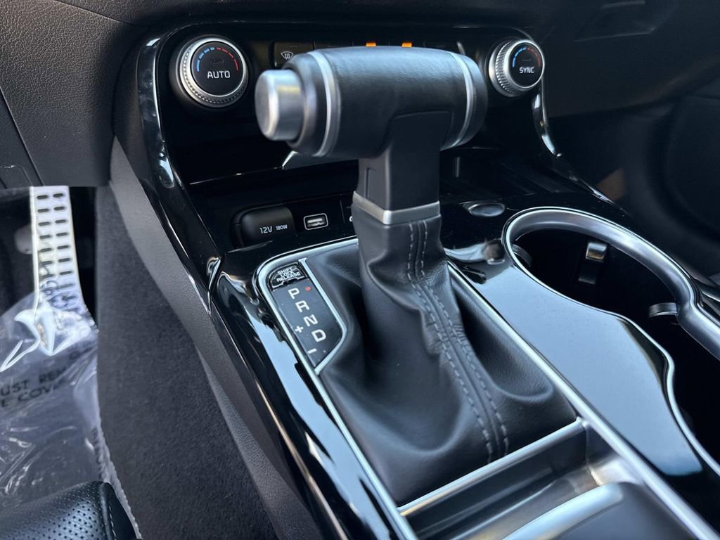 Used 2022 Kia Stinger GT-Line w/ Sun & Sound Package image 34