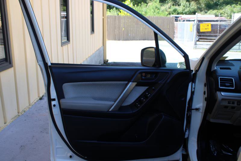 Used 2018 Subaru Forester 2.5i image 19