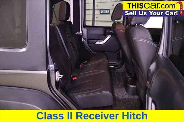 Used 2018 Jeep Wrangler Unlimited Rubicon w/ Connectivity Group AWD/4WD image 25